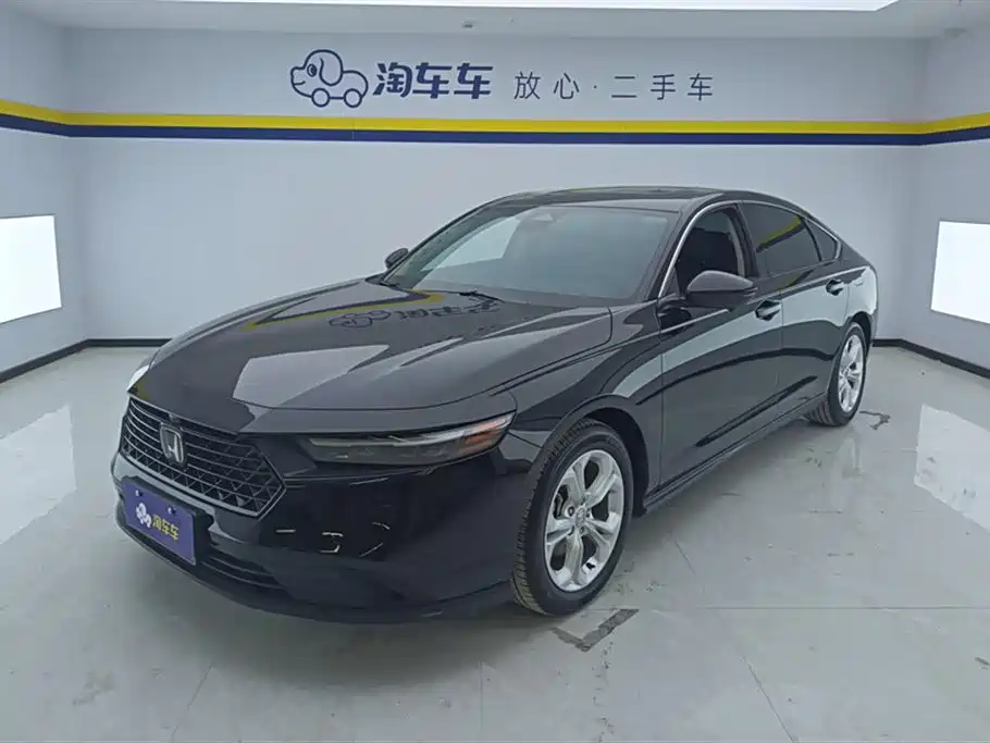 Honda Accord 2024 — фото 1