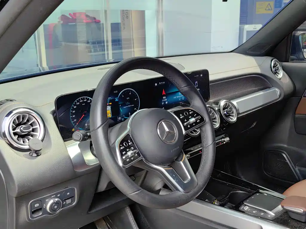 Mercedes-Benz GLB 2021 — фото 14