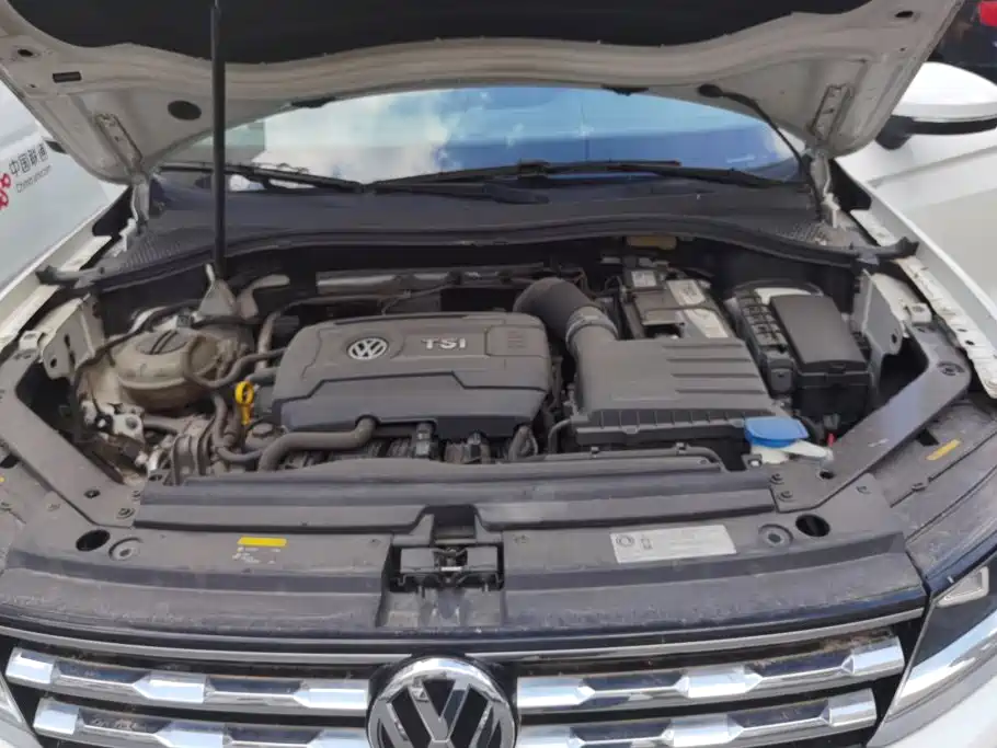 Volkswagen Tiguan L 2017 — фото 10