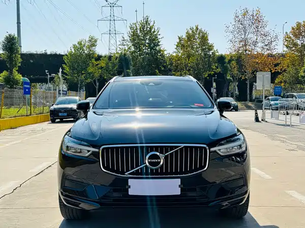 Volvo XC60 2019