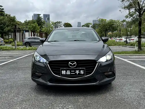 Mazda 3 Axela 2019