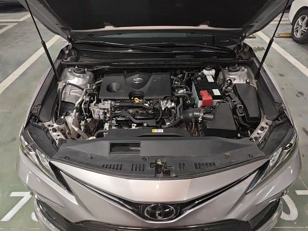Toyota Camry 2023 — фото 20