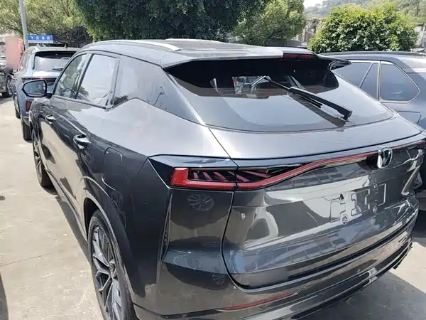 Changan UNI-Z 2025