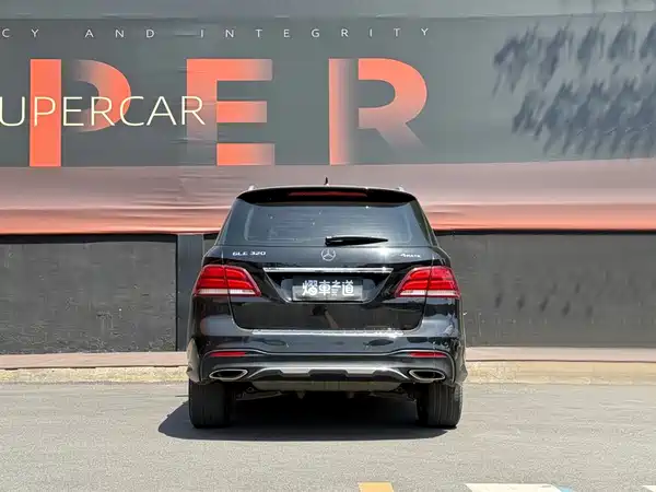 Mercedes-Benz GLE 2018