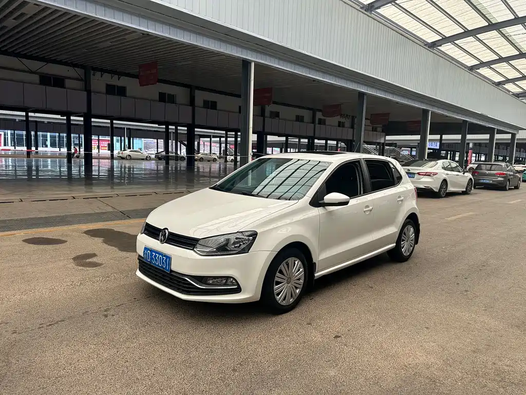 Volkswagen Polo 2017 — фото 1