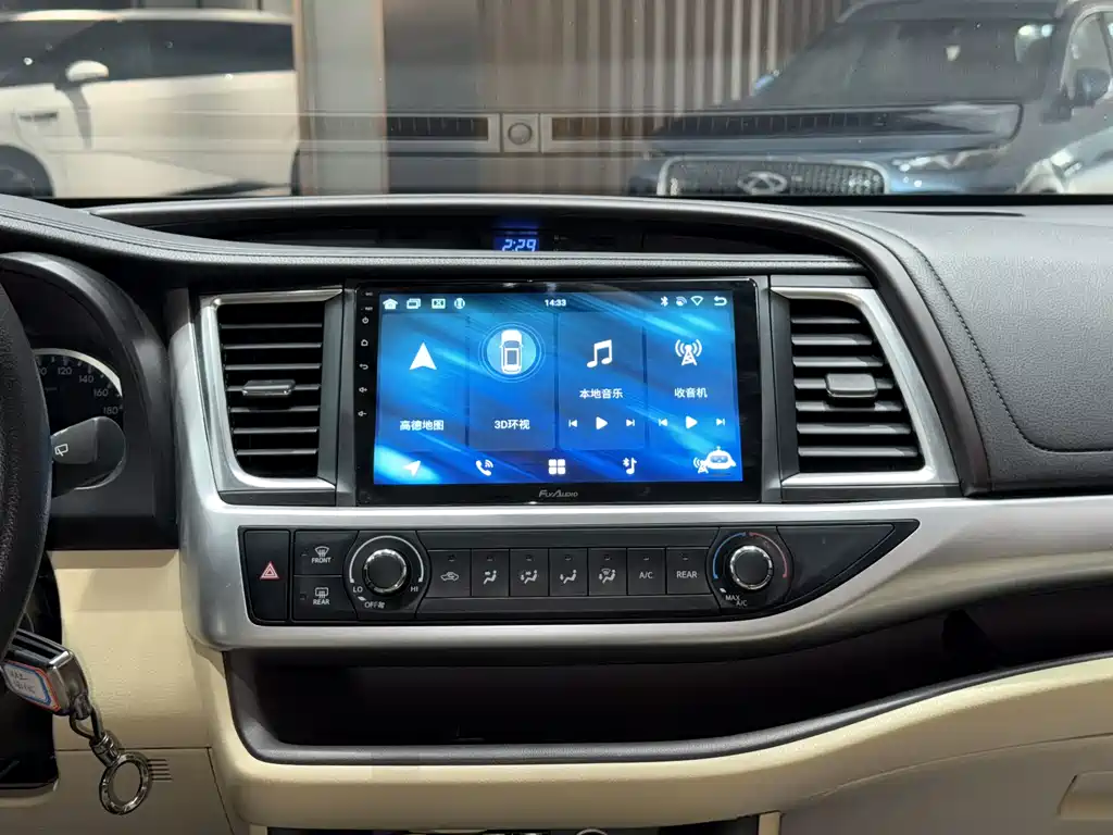 Toyota Highlander 2020 — фото 14