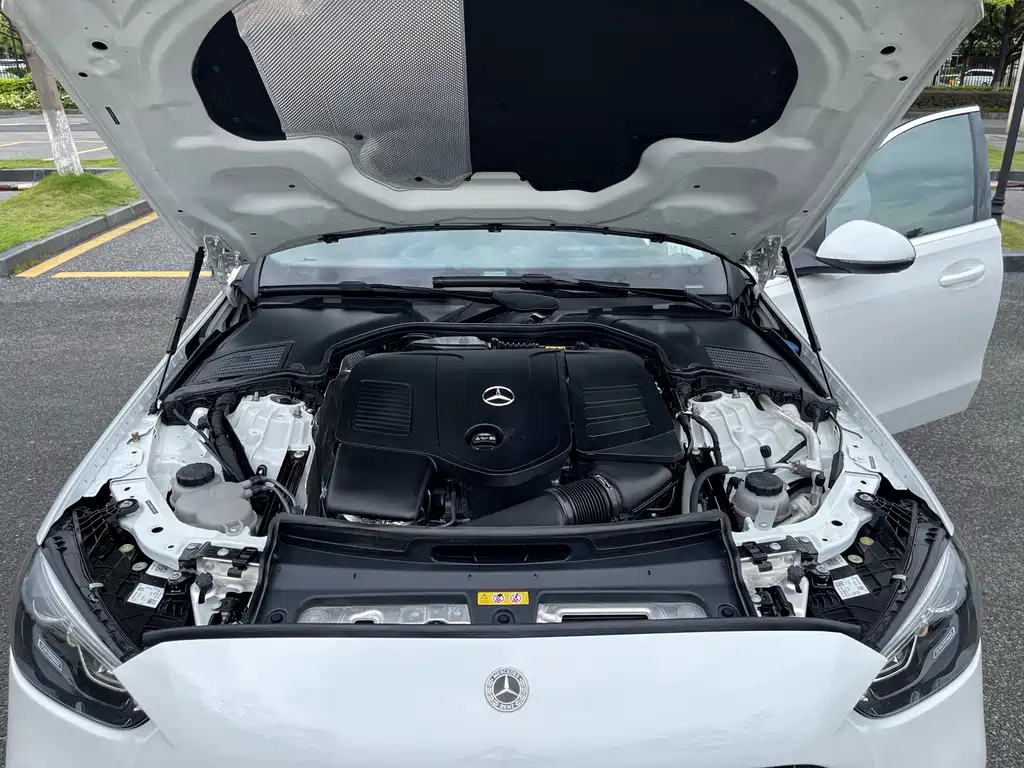 Mercedes-Benz C-Class 2023 — фото 22