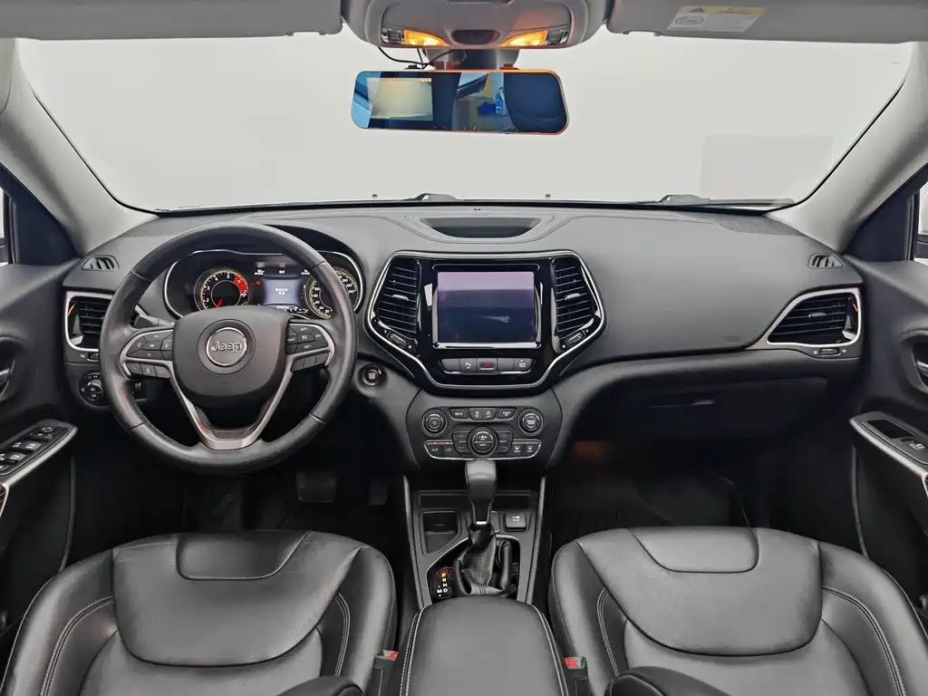 Jeep Cherokee 2021 — фото 15