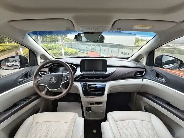 Buick GL8 2021