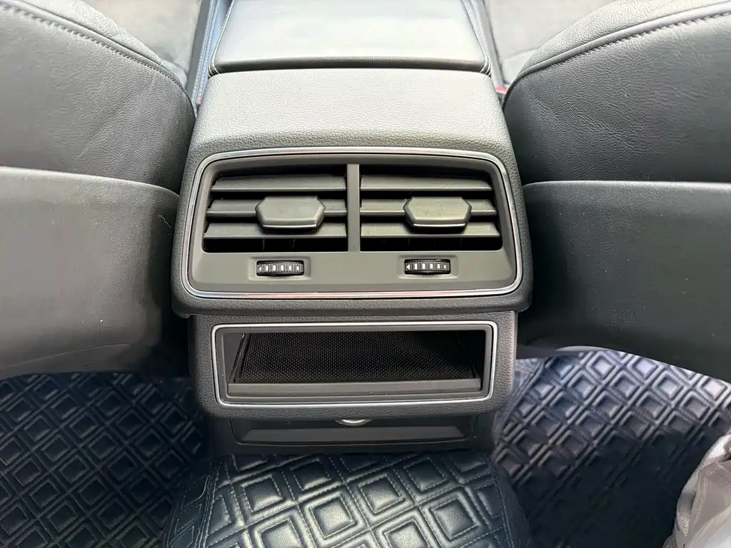Audi A6L 2020 — фото 14
