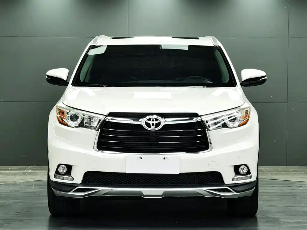 Toyota Highlander 2016 — фото 3