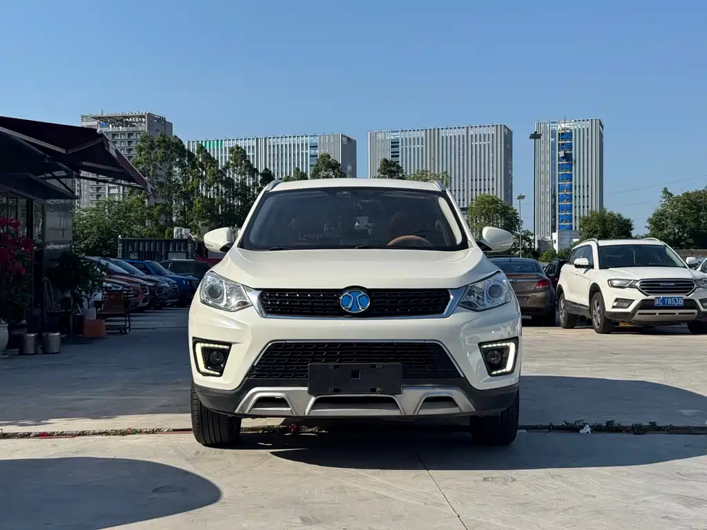 BAIC Senova X35 2017
