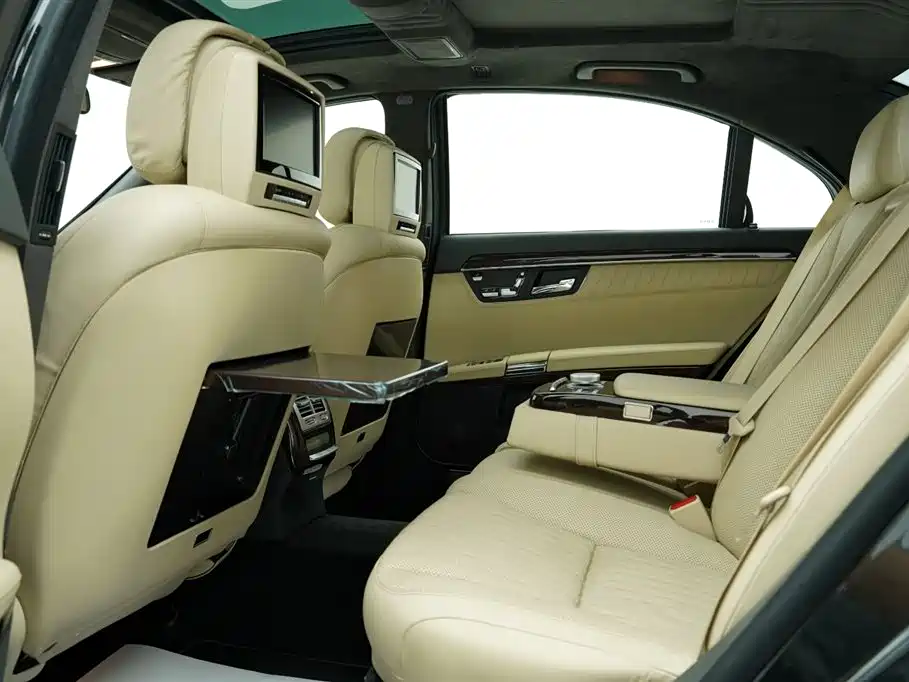 Mercedes-Benz S-Class 2008 — фото 13