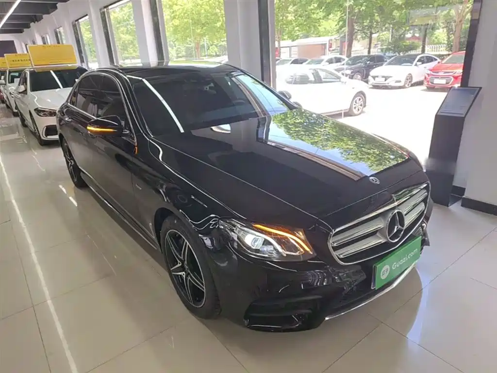 Mercedes-Benz E-Class 2020 — фото 4