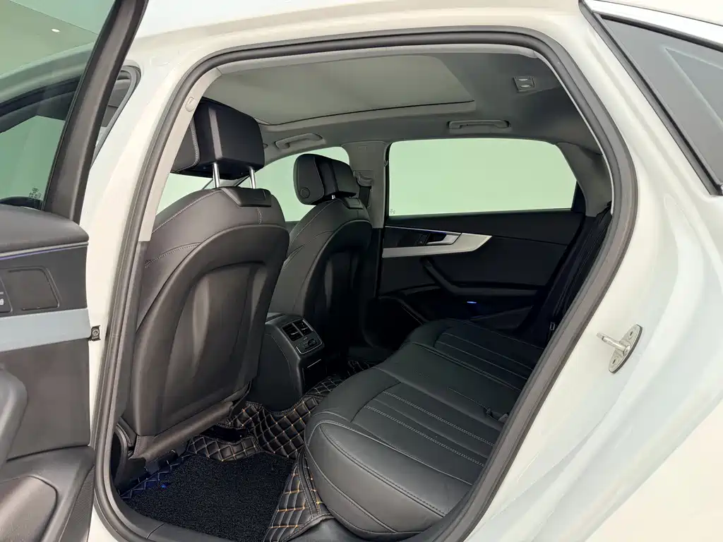 Audi A4L 2022