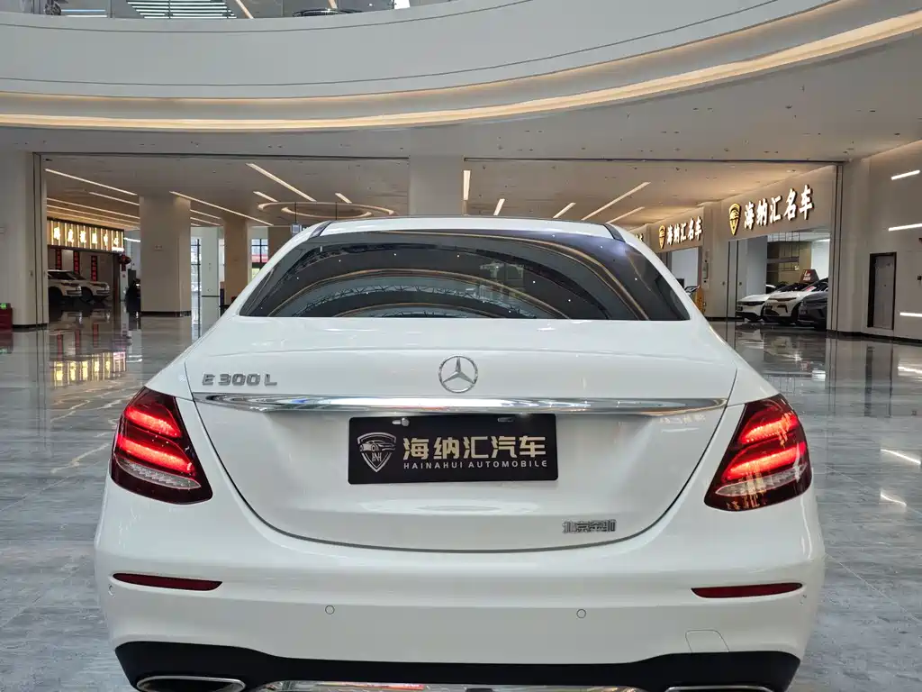 Mercedes-Benz E-Class 2020 — фото 5