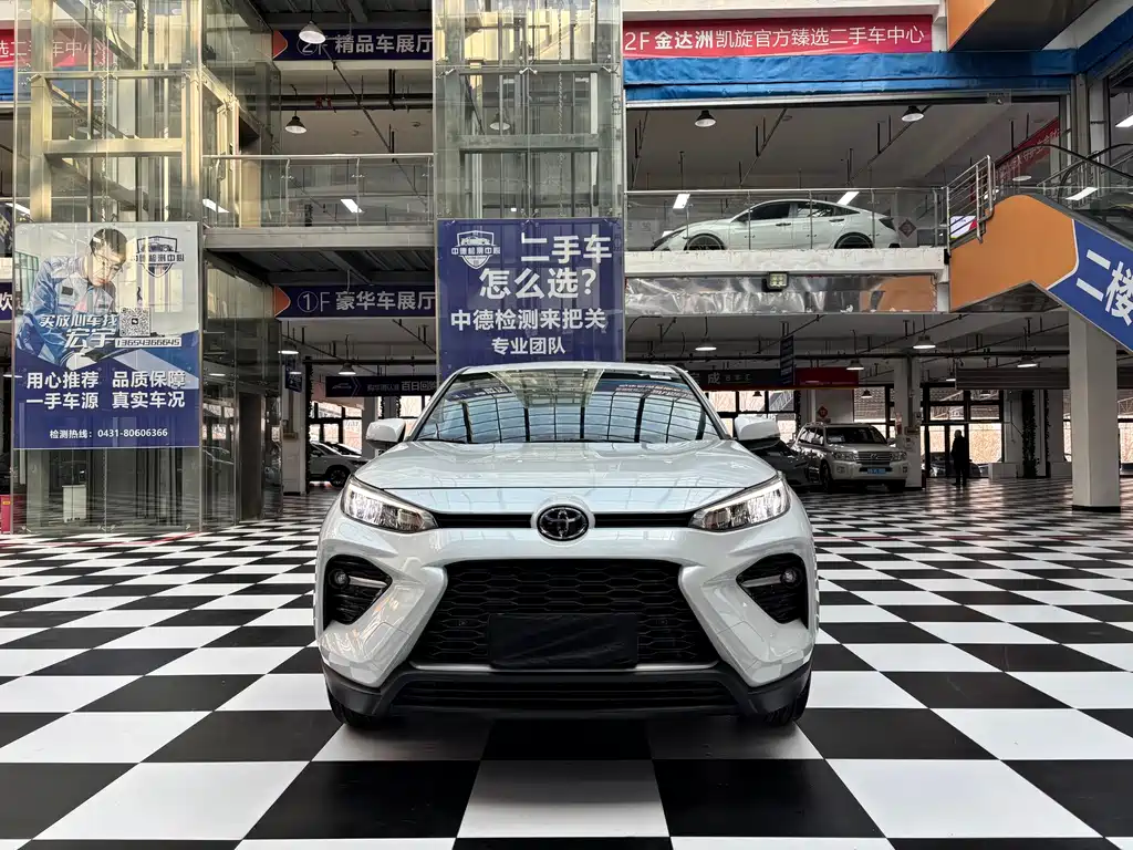Toyota Wildlander 2021 — фото 2