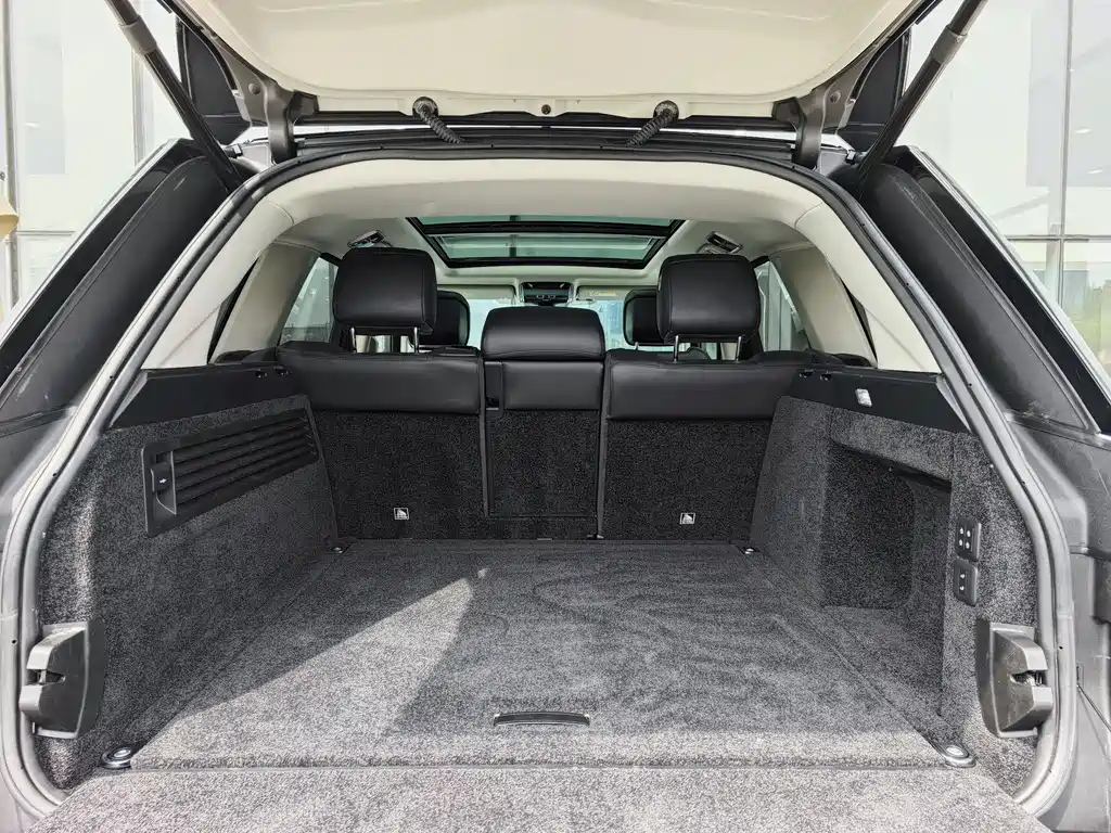 Land Rover Range Rover 2018 — фото 19
