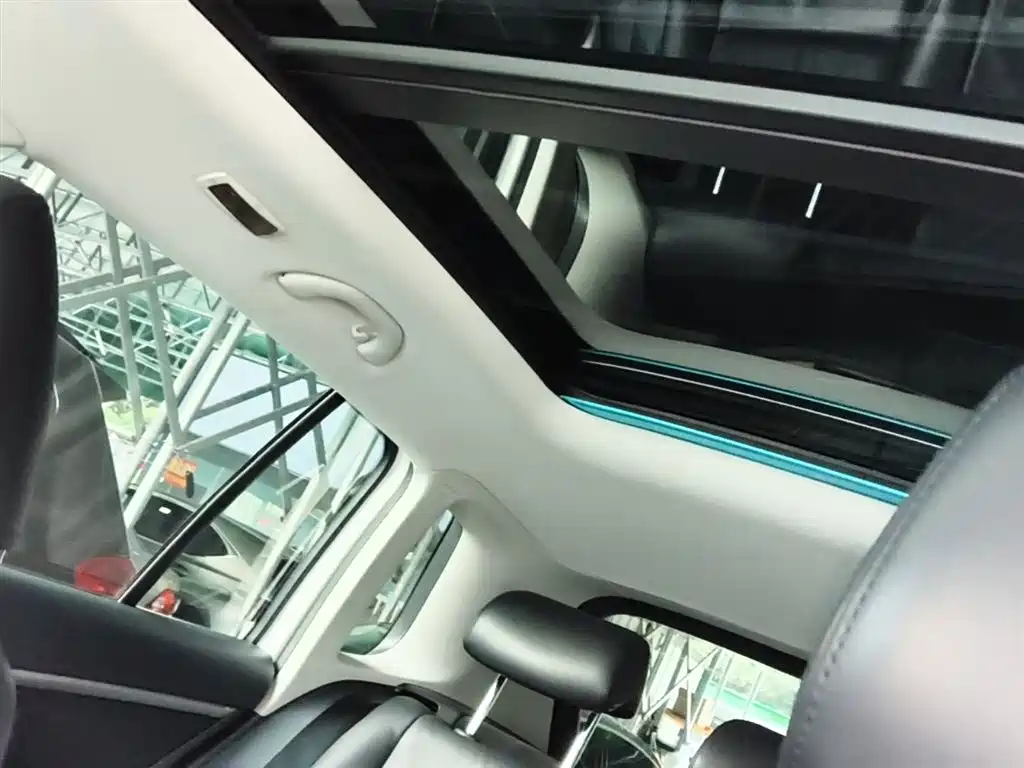 Volkswagen Tiguan 2015 — фото 18