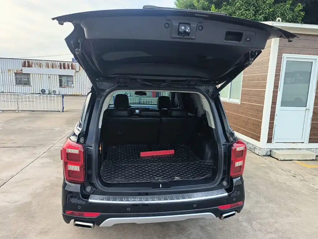 GAC Motor Trumpchi GS8 2019 — фото 19