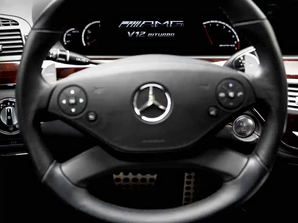 Mercedes-Benz S-Class AMG 2011 — фото 9