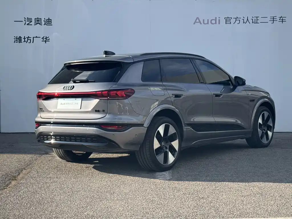 Audi Q6L E-Tron 2026 — фото 4