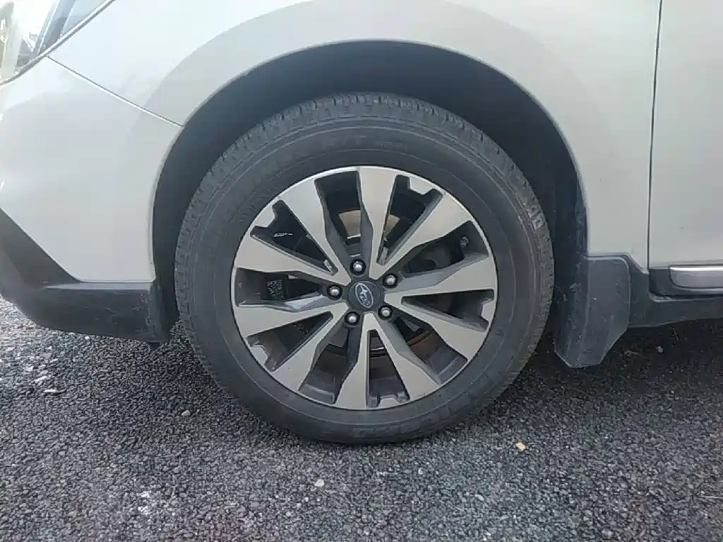 Subaru Outback 2015 — фото 25