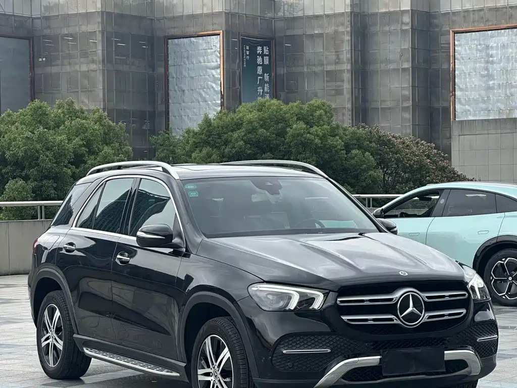 Mercedes-Benz GLE 2020 — фото 3