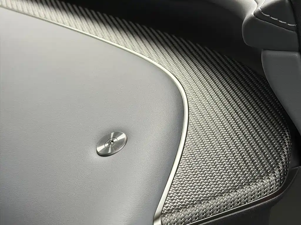 Xiaomi YU7 2025 — фото 19