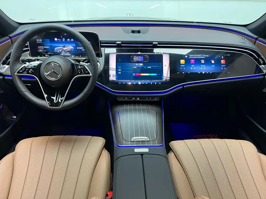 Mercedes-Benz E-Class 2024 — фото 12