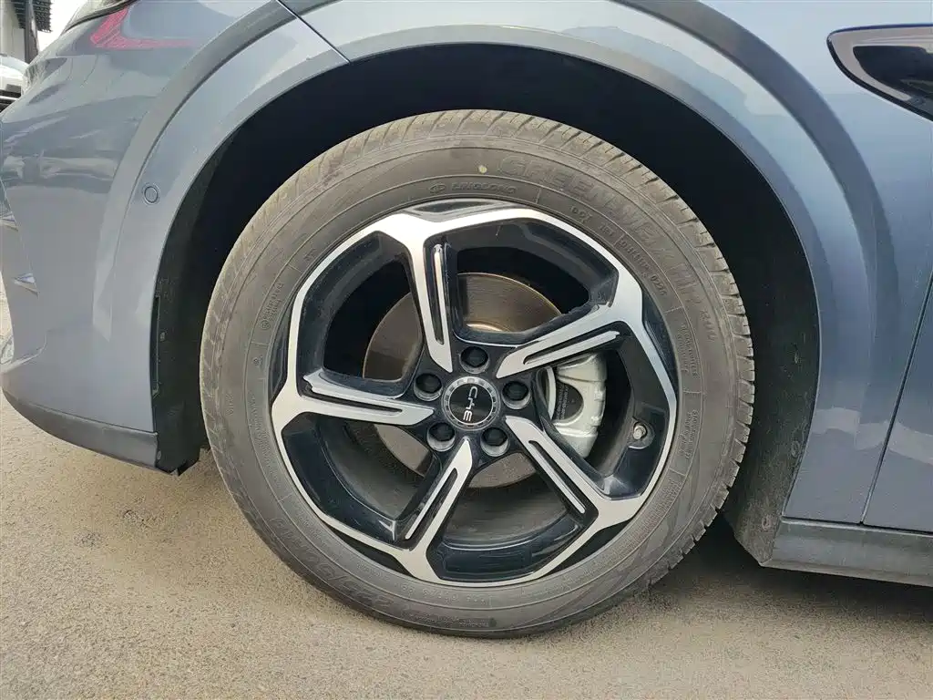 BYD Seal 06GT 2025 — фото 23