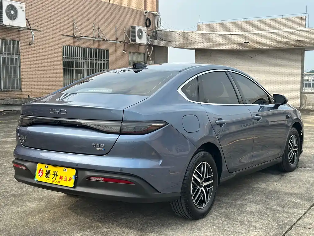 BYD Seal 05 DM-i 2025 — фото 5