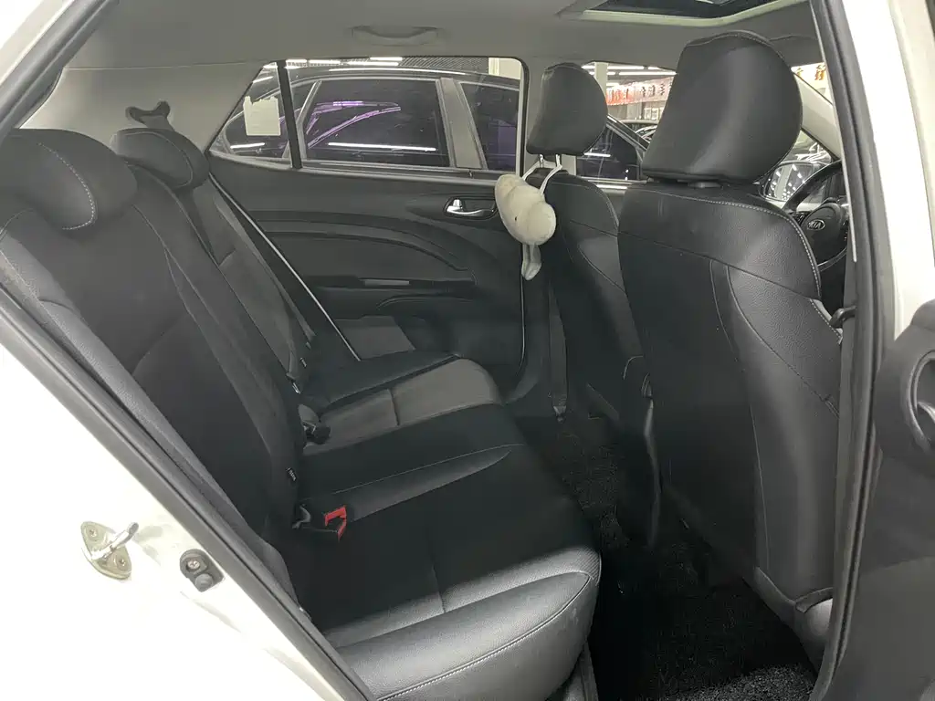 Kia KX1 2020 — фото 16