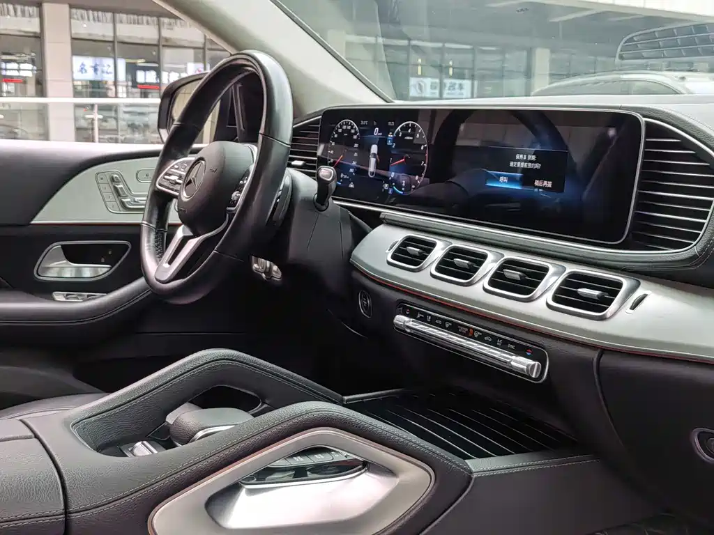 Mercedes-Benz GLE Coupe 2023 — фото 10