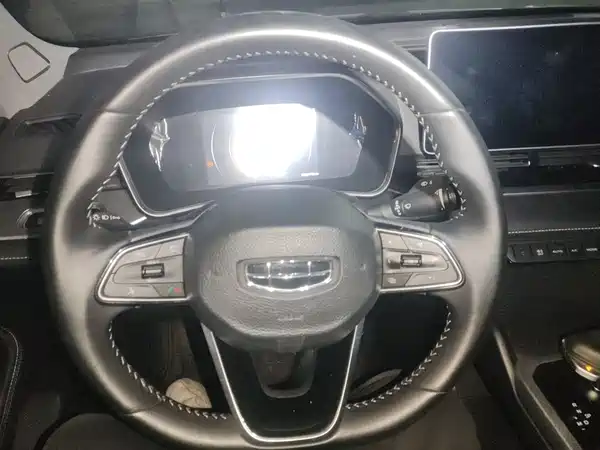 Geely Xingrui 2021