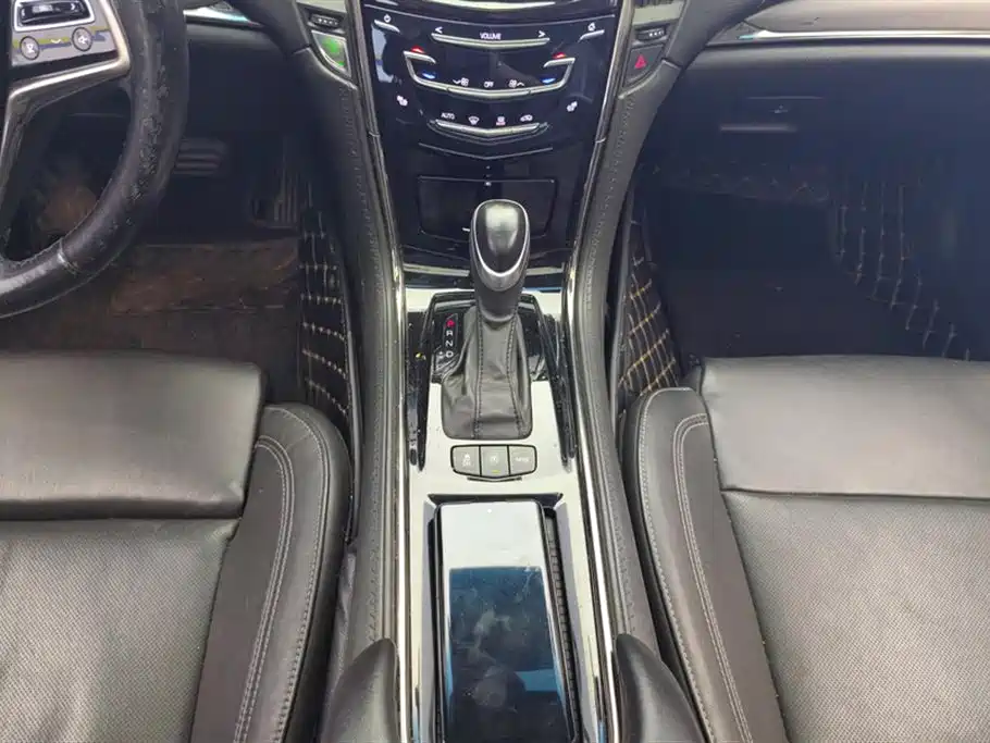 Cadillac ATS-L 2017 — фото 16