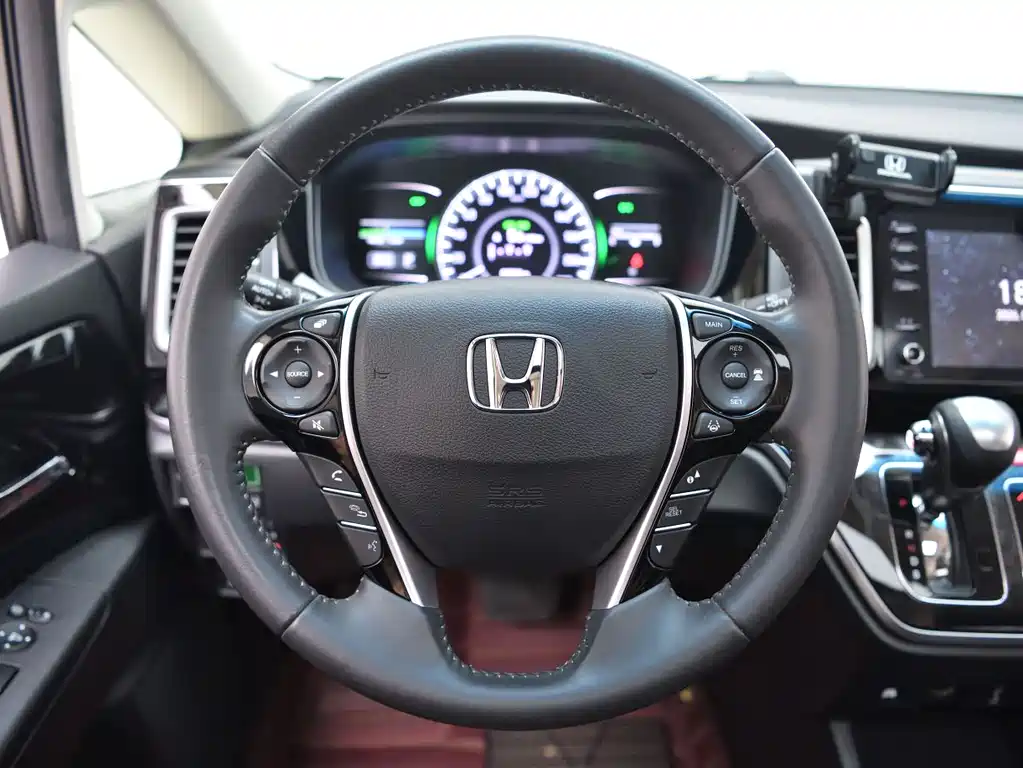 Honda Elysion 2021 — фото 11