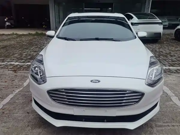 Ford Escort 2019