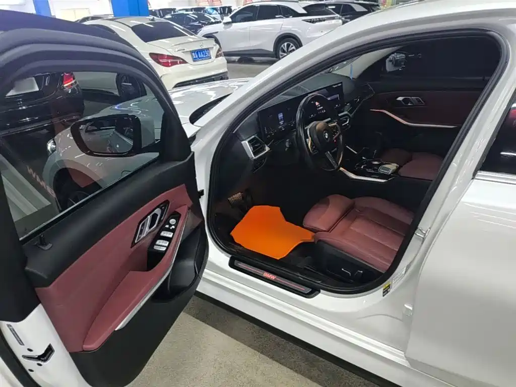 BMW i3 2024 — фото 16