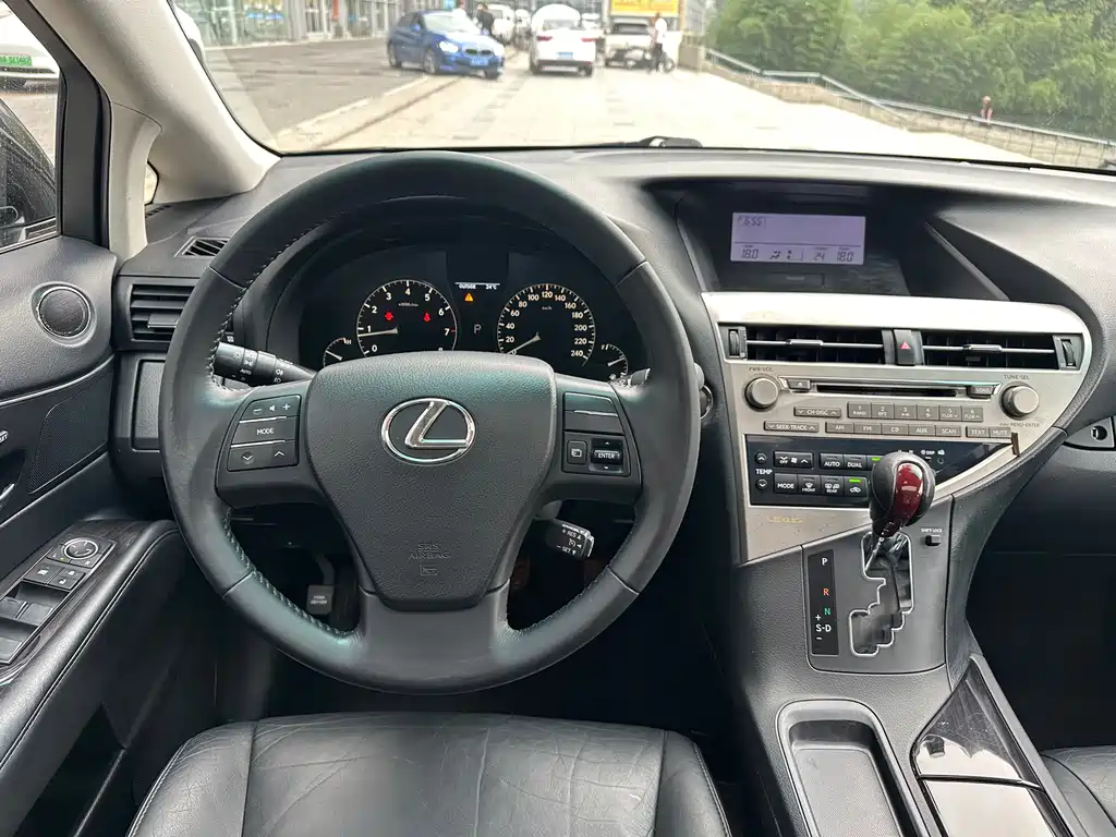 Lexus RX Classic 2012 — фото 18