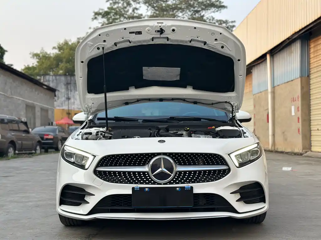 Mercedes-Benz A-Class 2021 — фото 9