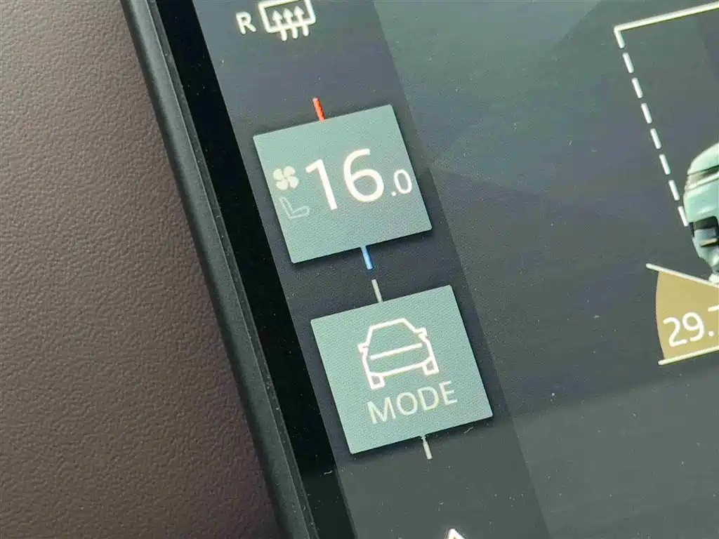 Land Rover Sport 2025 — фото 17