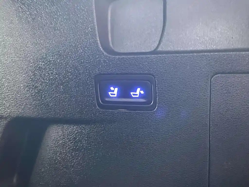 Hyundai Santa Fe 2023 — фото 31