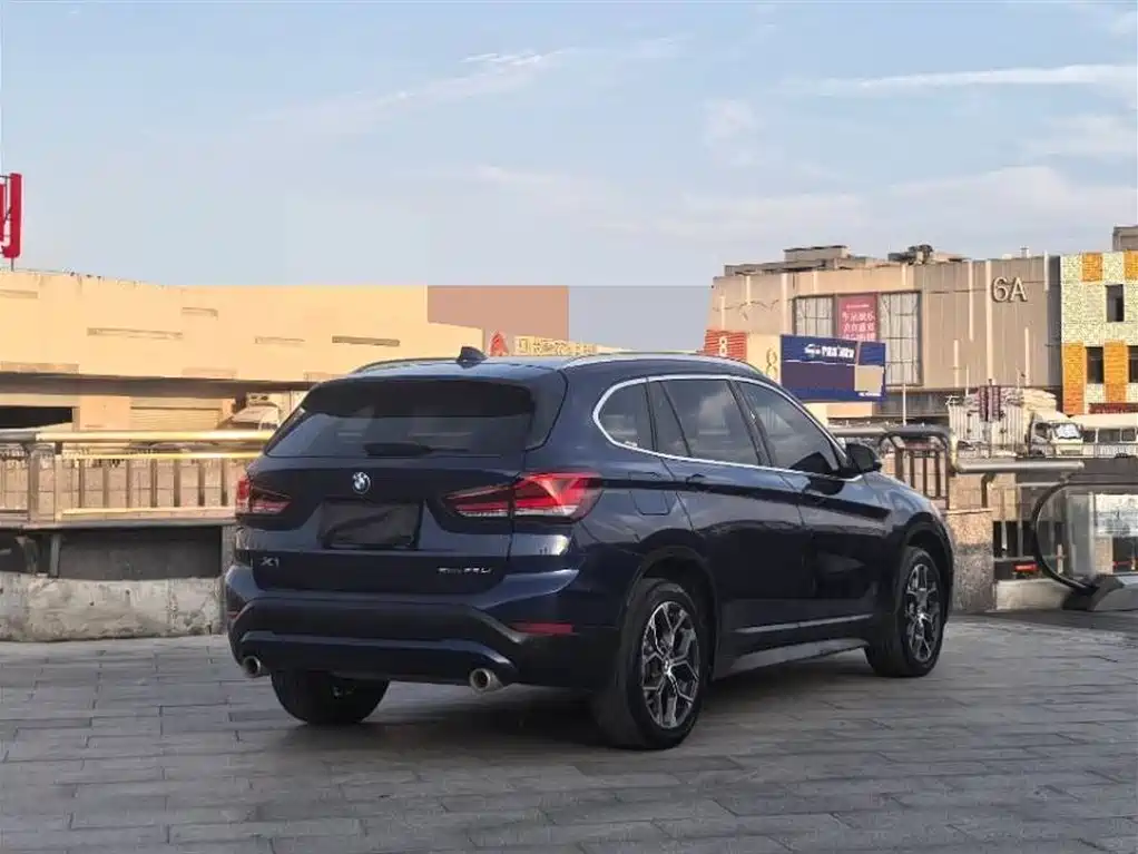 BMW X1 2020 — фото 3