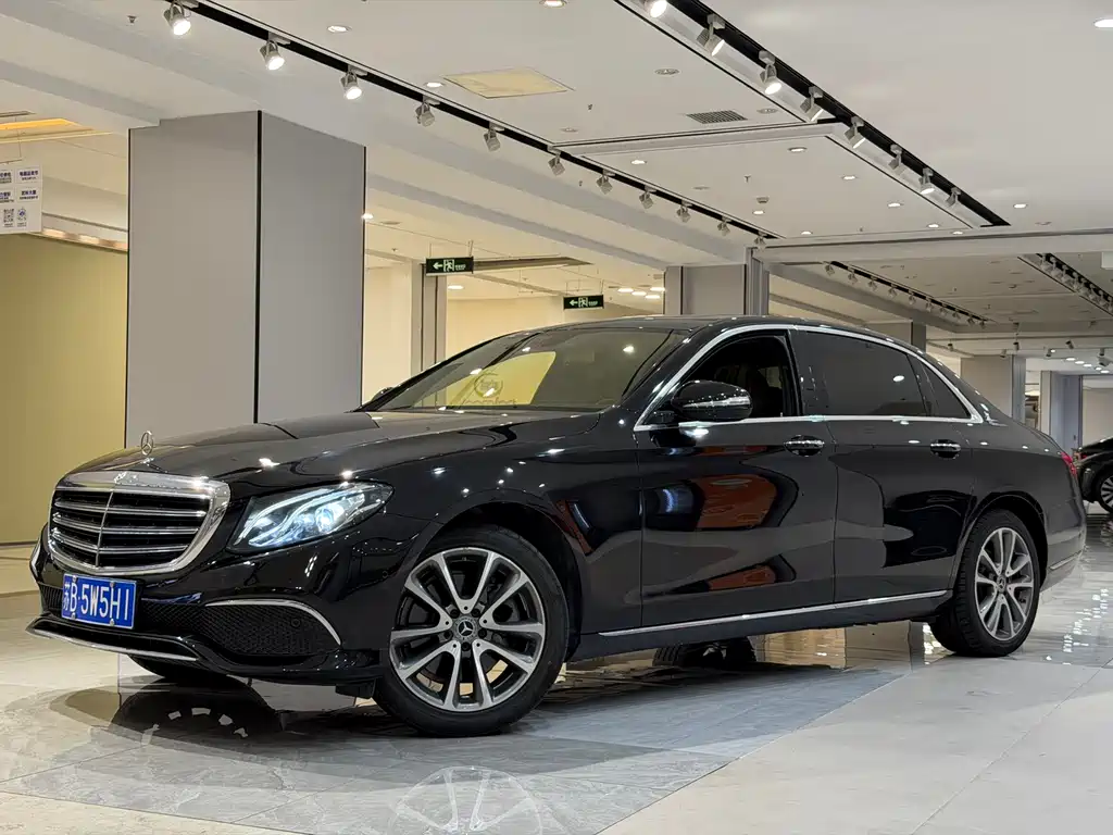 Mercedes-Benz E-Class 2019 — фото 1