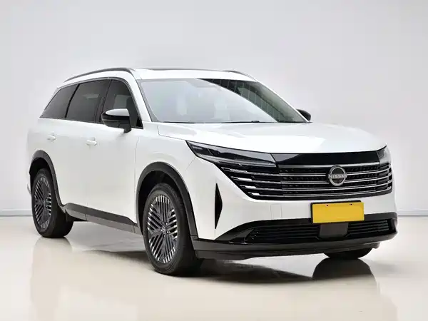 Nissan Explore The Land 2024