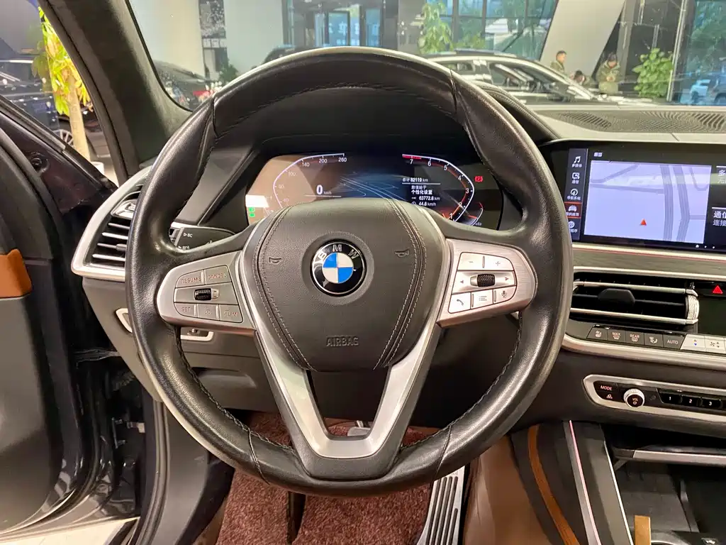 BMW X7 2022 — фото 7