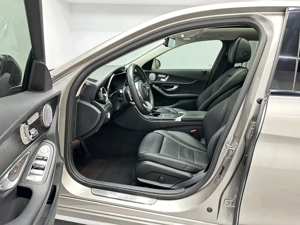 Mercedes-Benz C-Class 2021 — фото 13