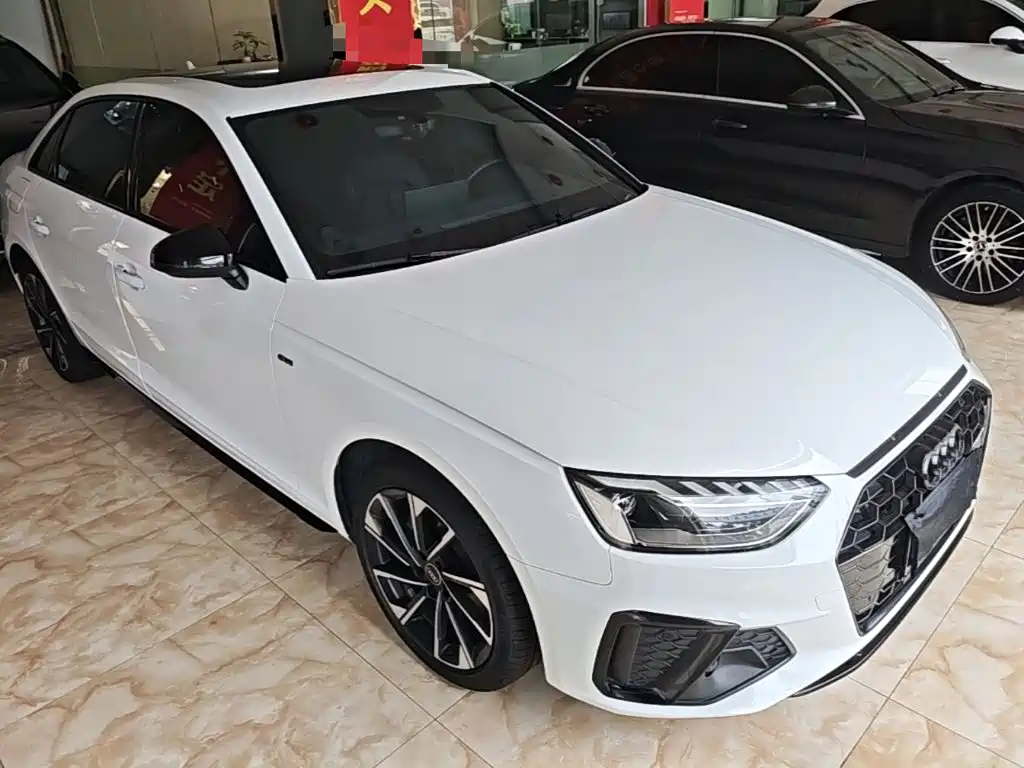 Audi A4L 2023 — фото 4