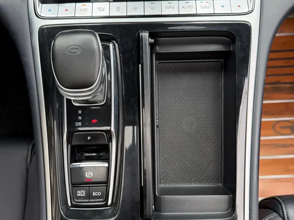 GAC Motor Trumpchi M8 2021 — фото 16